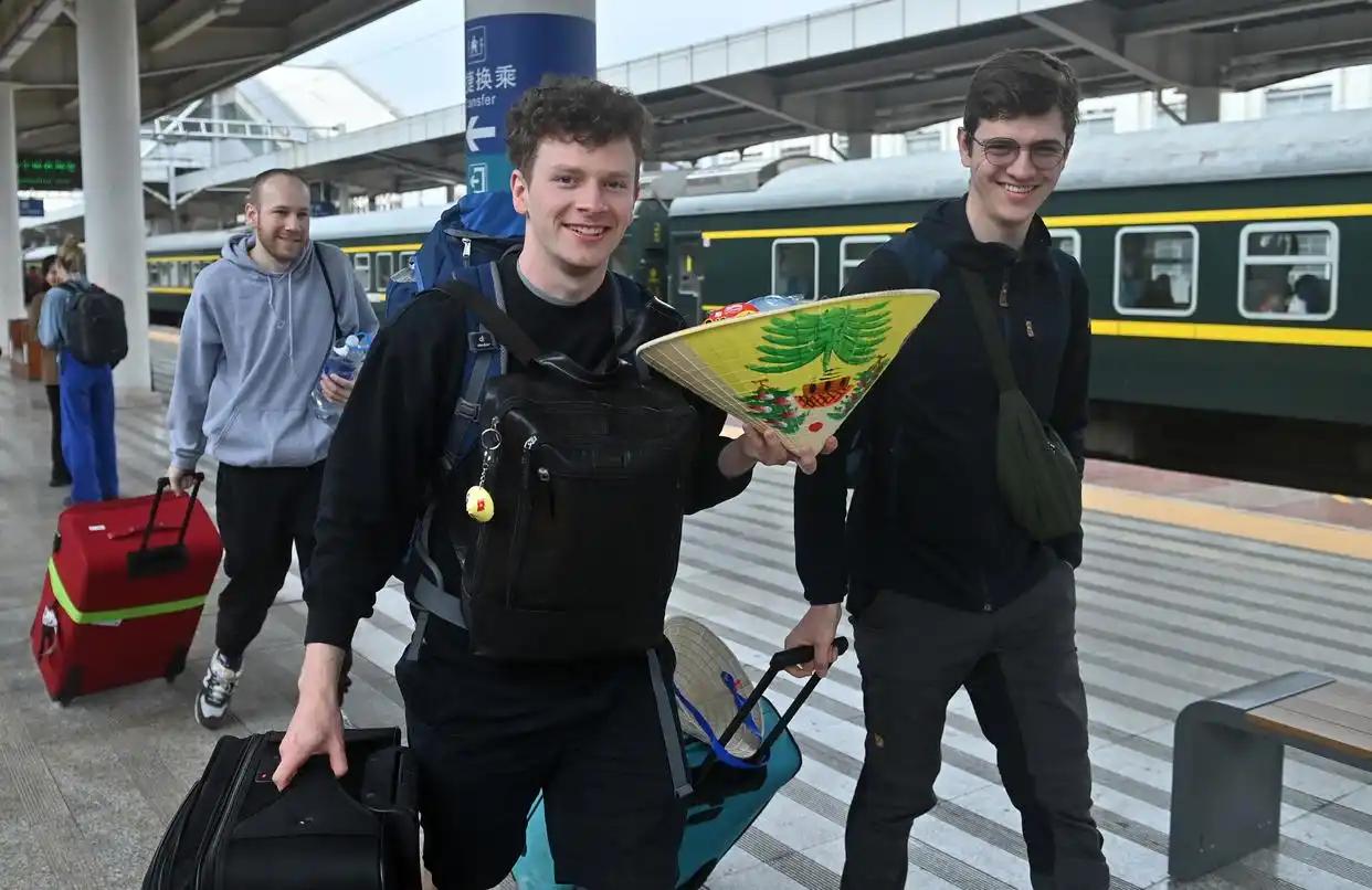 国际联运旅客线路：中越铁路架起友谊合作桥